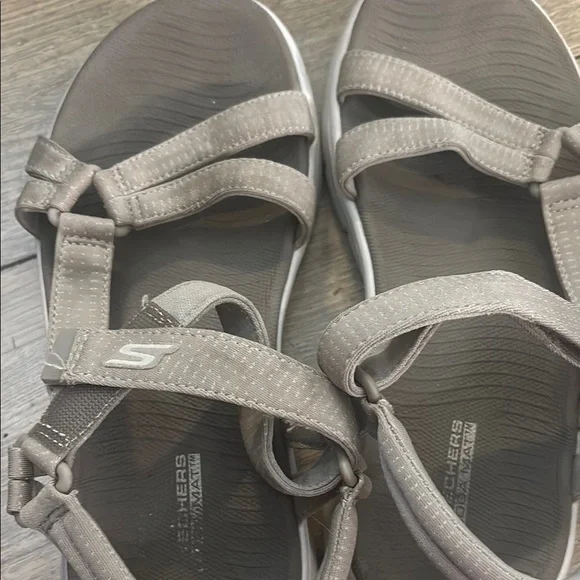 Skechers Gray Sandals for Women - Picture 2 of 5